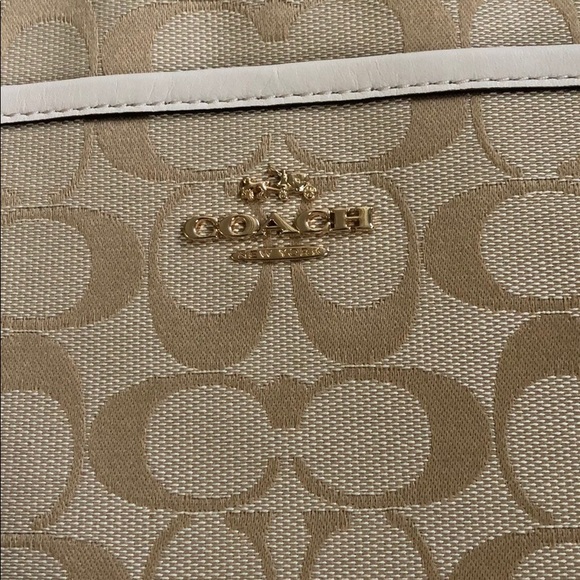 Coach File Bag In Signature
Color: Khaki/White - Picture 5 of 15